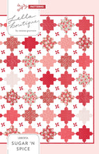 Load image into Gallery viewer, &quot;Sugar &#39;n Spice&quot; puzzle piece quilt by Vanessa Goertzen of Lella Boutique. Fat quarter friendly - fabric is Love Blooms by Lella Boutique for Moda Fabrics. Download the PDF here.