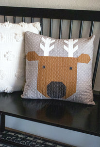 #245 Merry Reindeer Pillow - PDF Pattern